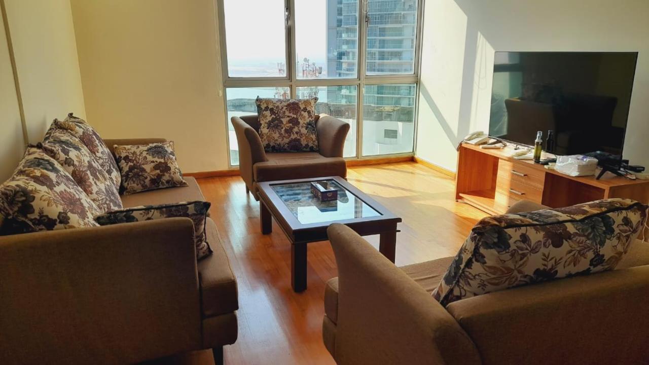 Apartment Lakna House