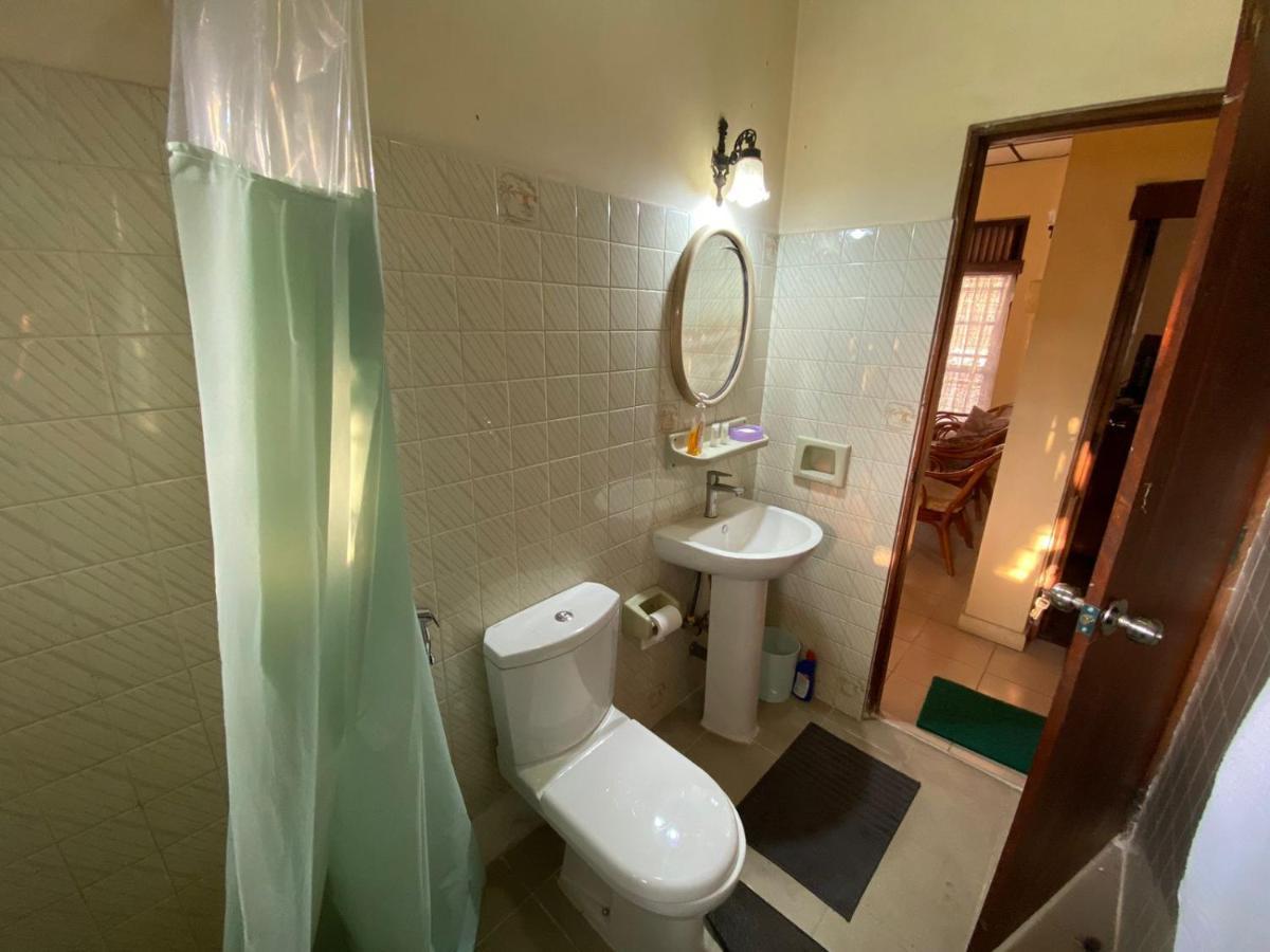 Oasis Acomodação com café da manhã  *