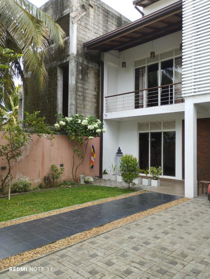 New White House Holiday home Colombo