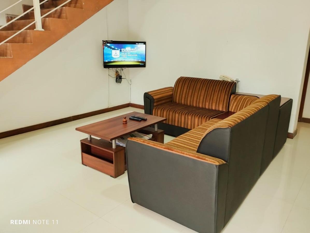 Holiday home New White House Colombo