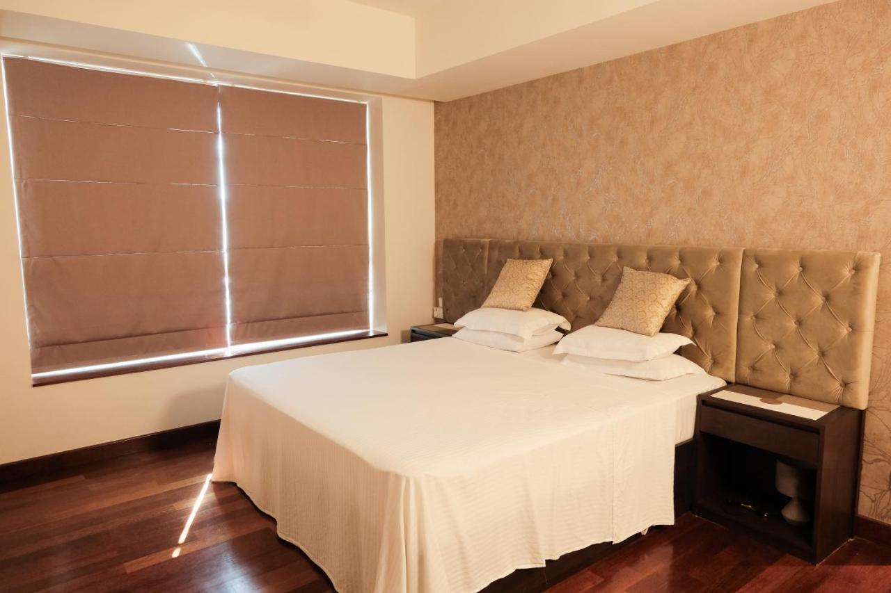 Apartment Brand New Water Front Luxury Cinnamon In Heart Of City