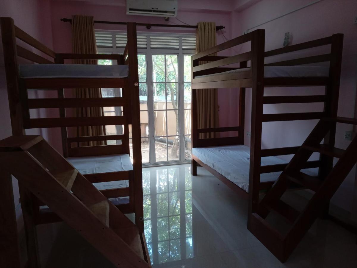 Kith And Kin Albergue *