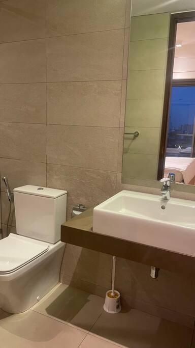 Luna Tower Luxury Apartment Colombo