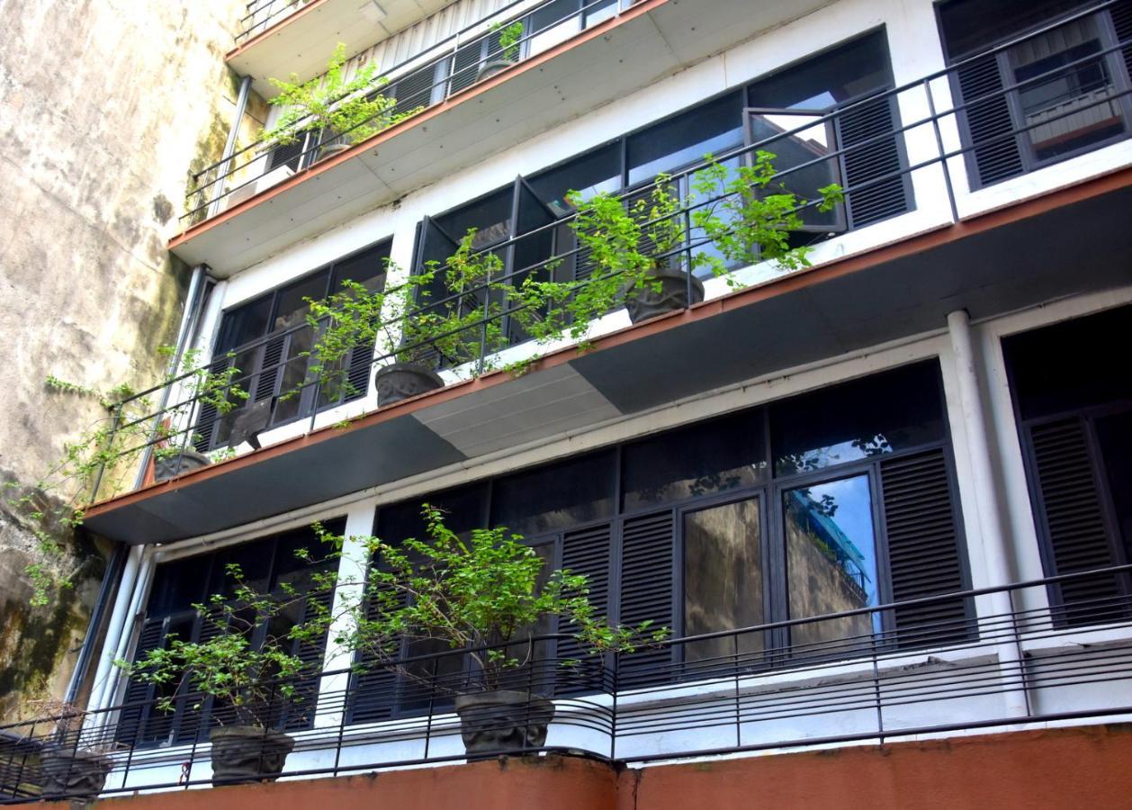 White Palace Guest house