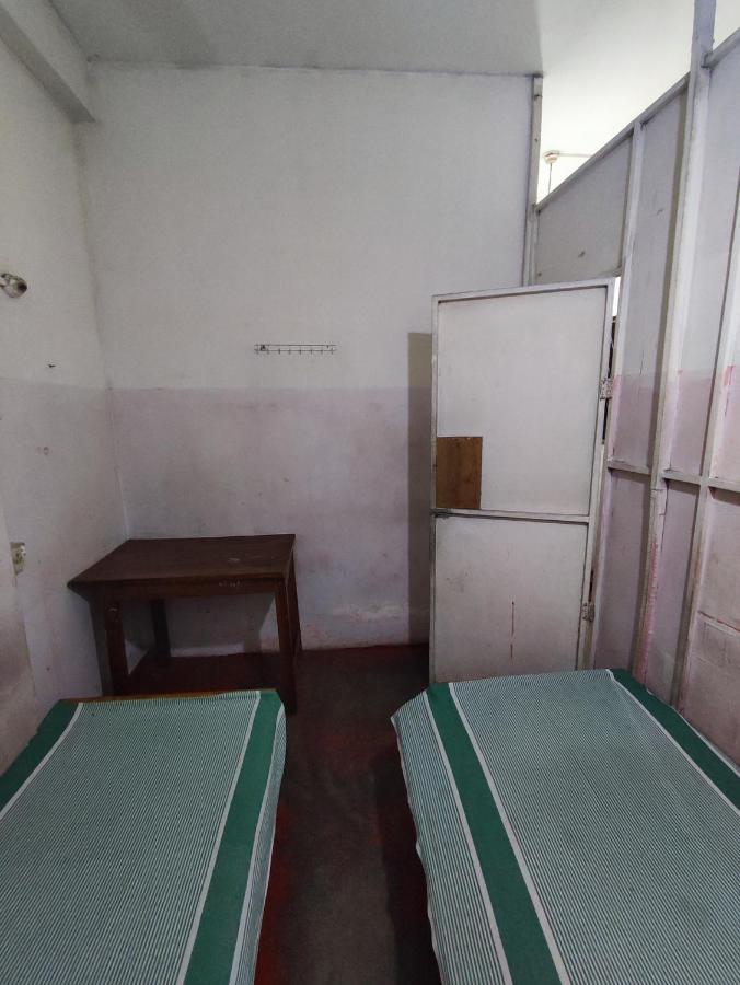 Hostel New Star *
