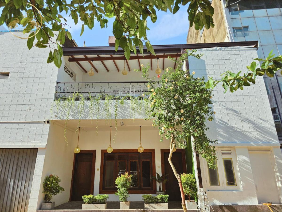 Galle Face Terrace By Tourlux Hostel *