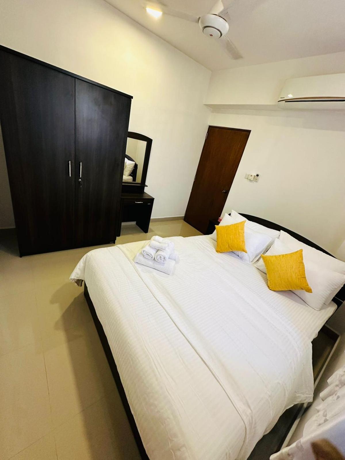Lovish Luxury Hotel Colombo