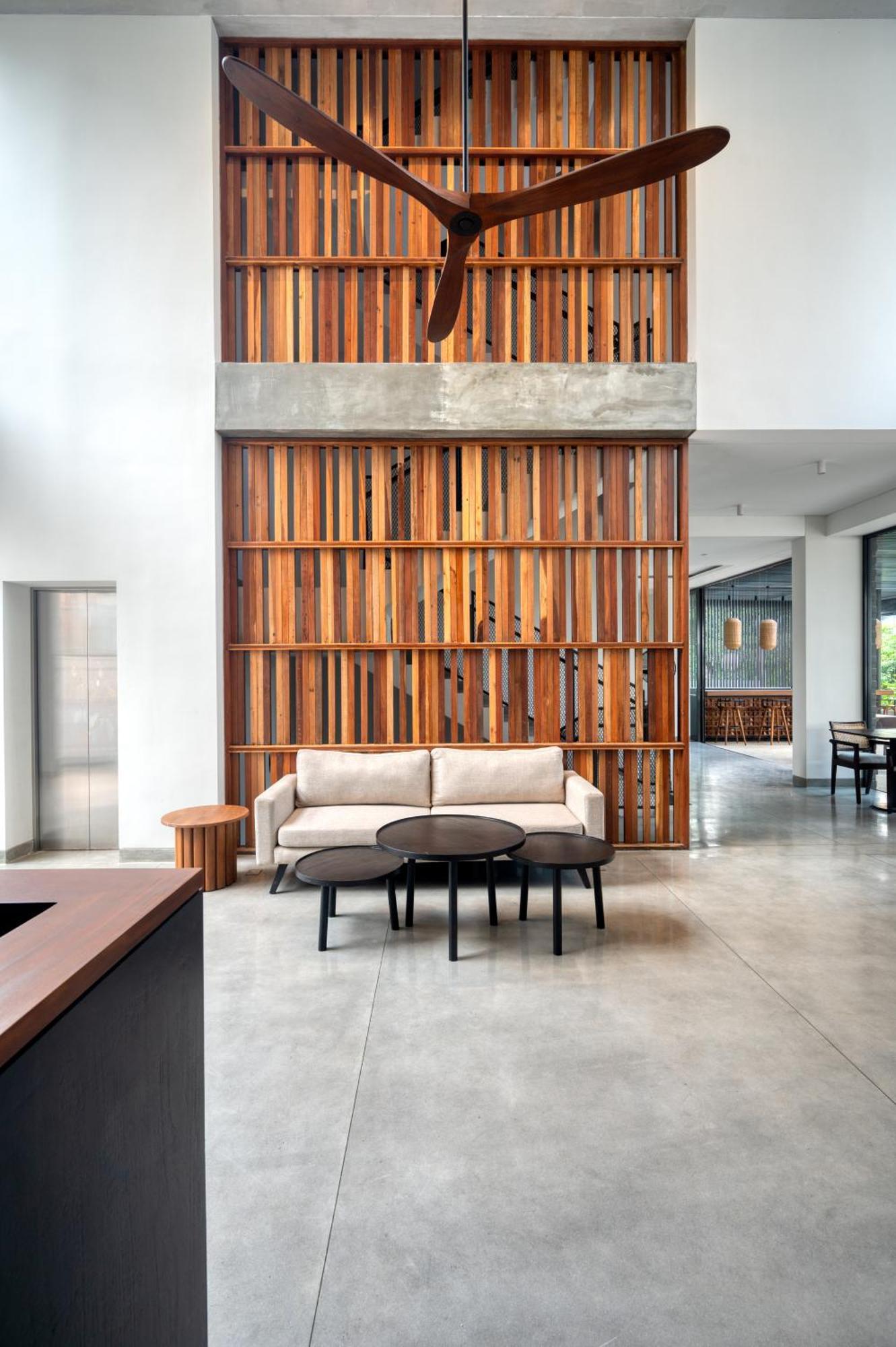 Taprobane House *