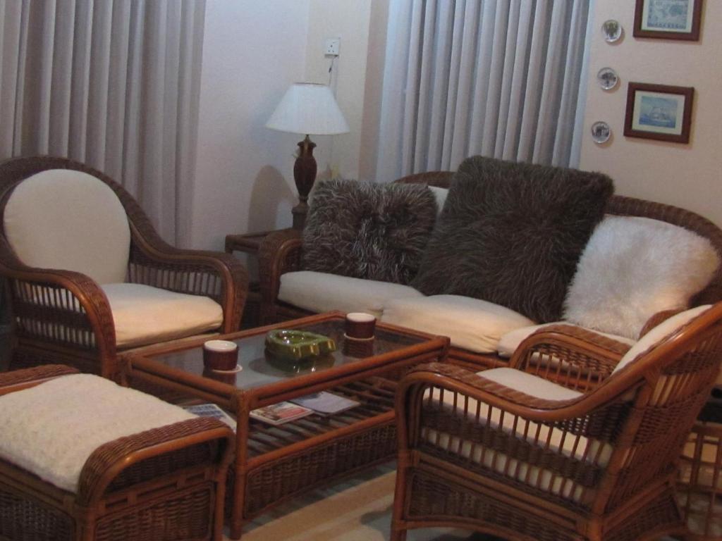 Whitehouse Residencies