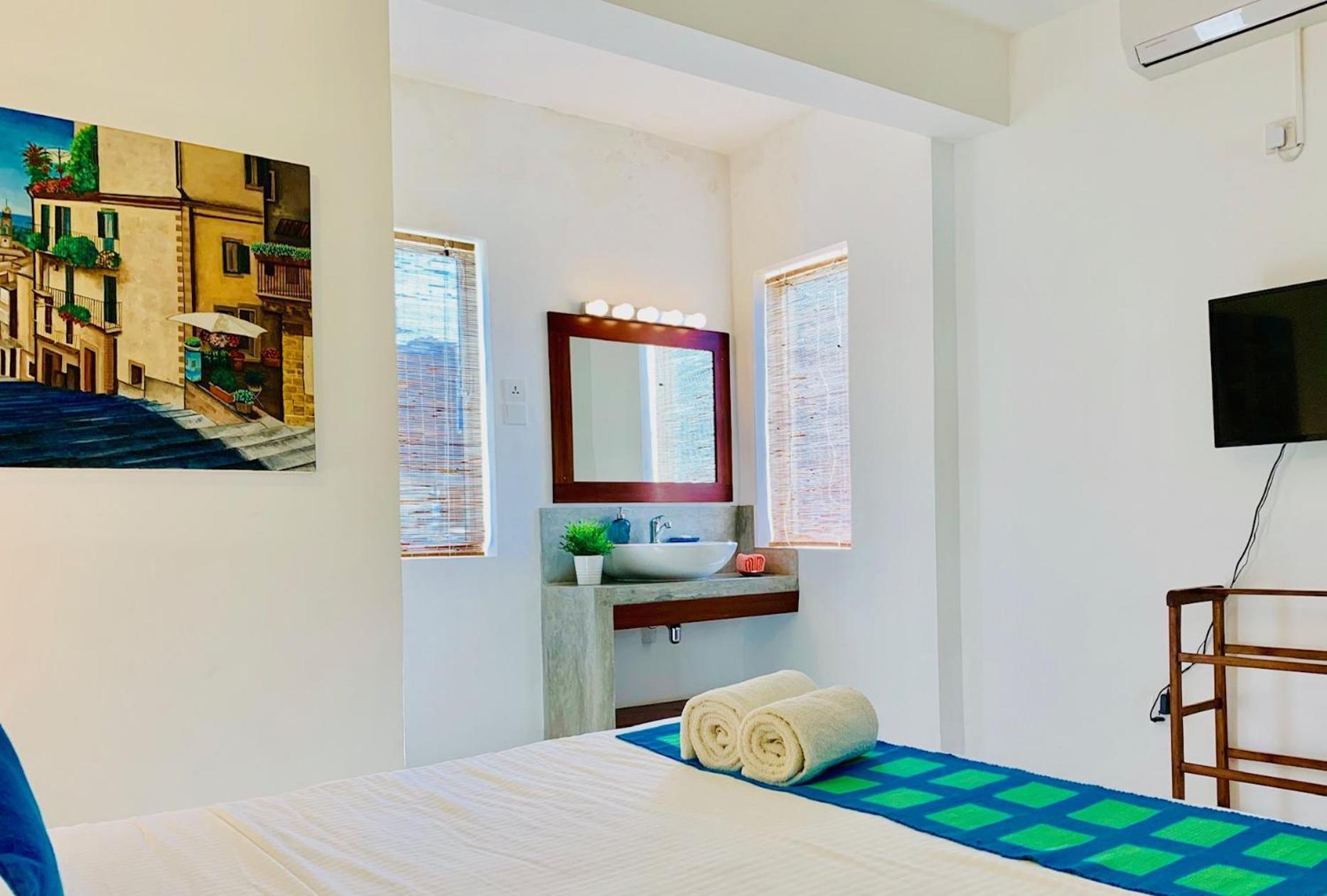 Guest house Sayura House
