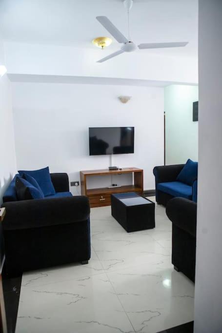 Golden Residencies - - 3 Bed Apartment Colombo