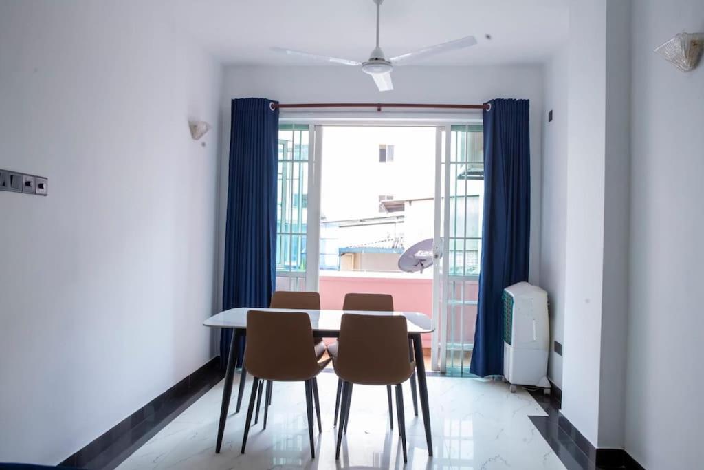 Golden Residencies - - 3 Bed *