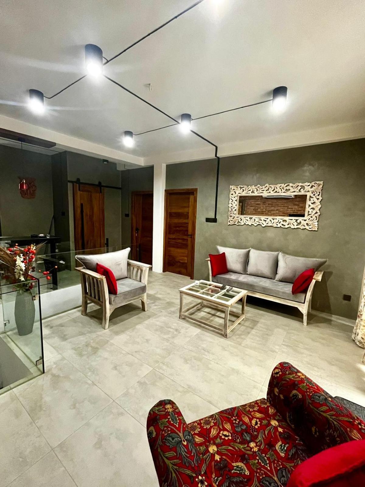 Sai Sruthi Residences * Colombo
