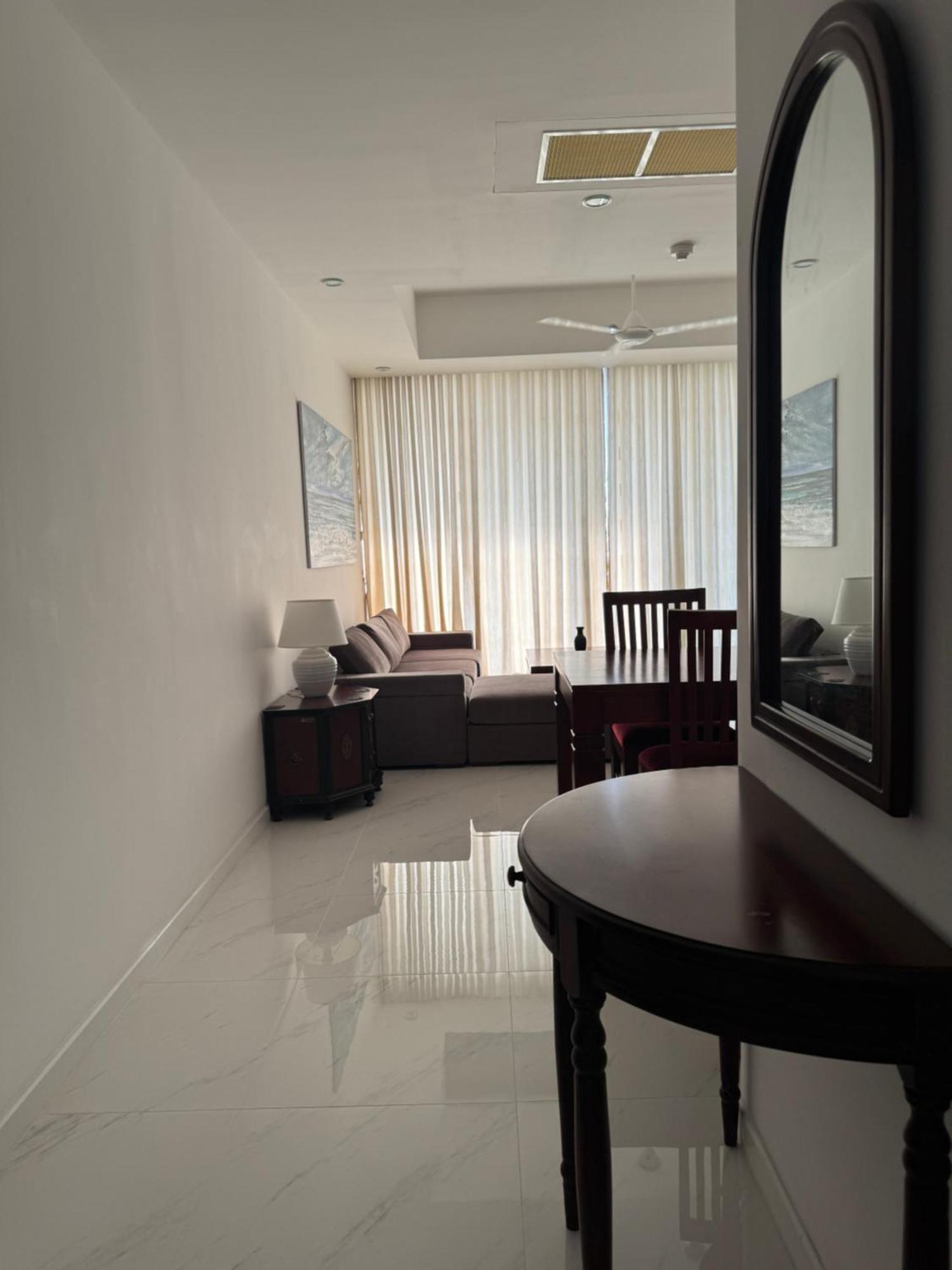 Apartment Peak Of