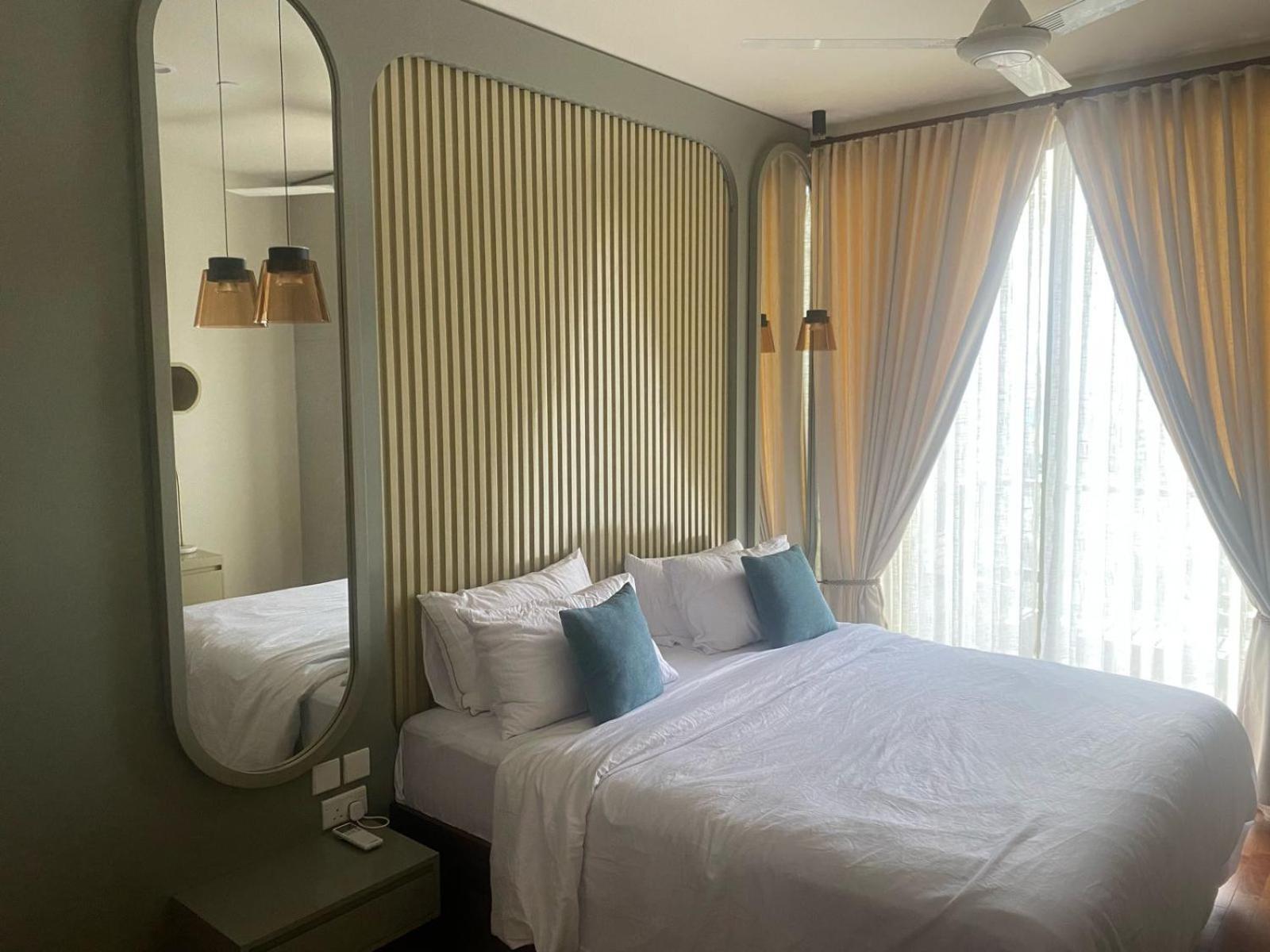 The Grand Ward Place 7 Super Luxury 2 Bedroom *