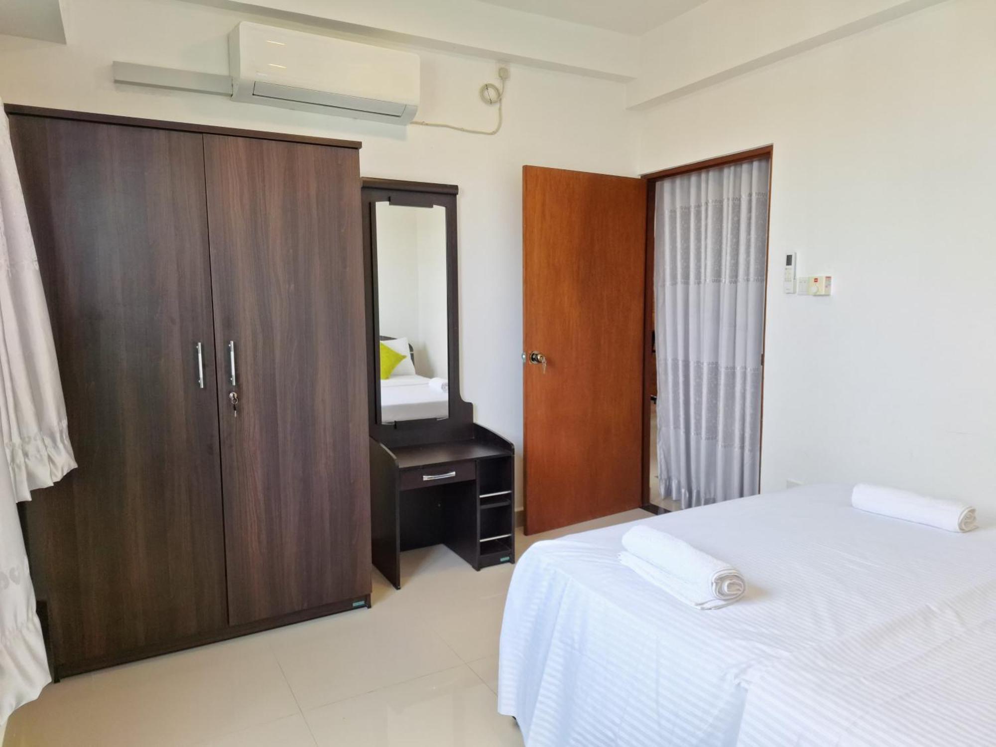 Hotel Lovish Luxury Colombo