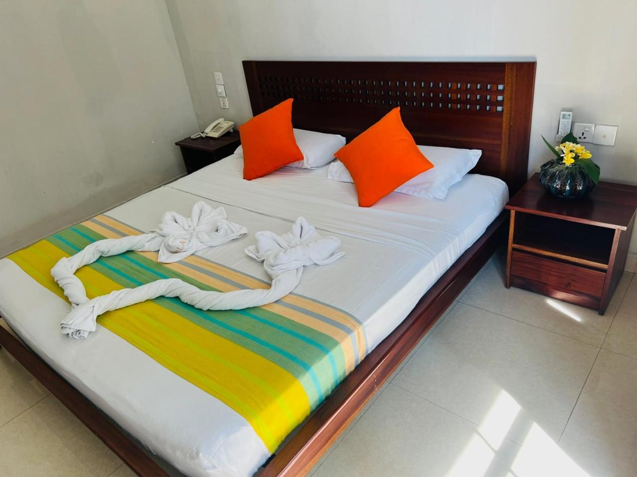 Lafala & Service Hotel Colombo