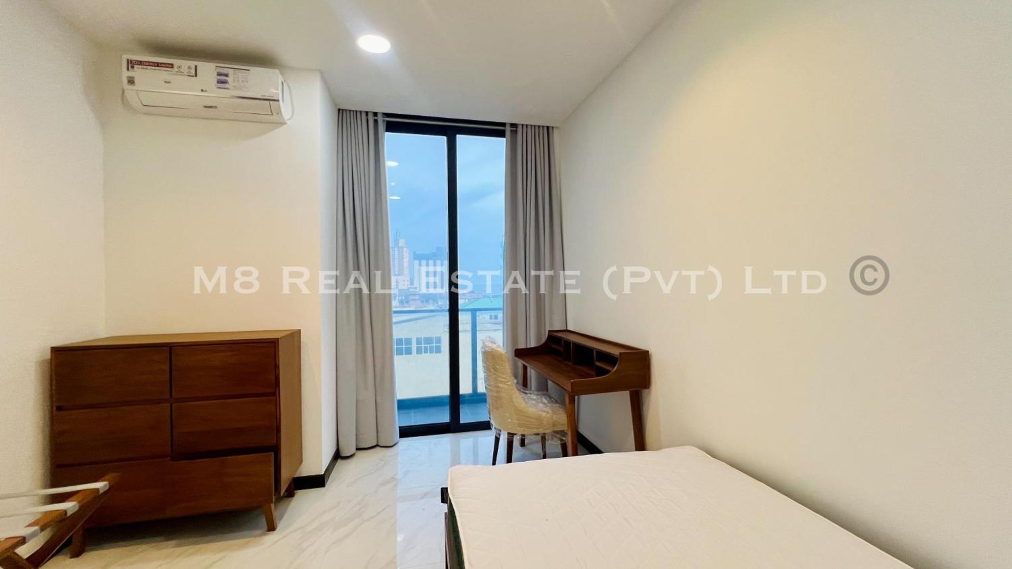 M8 Kollupitiya Apartment
