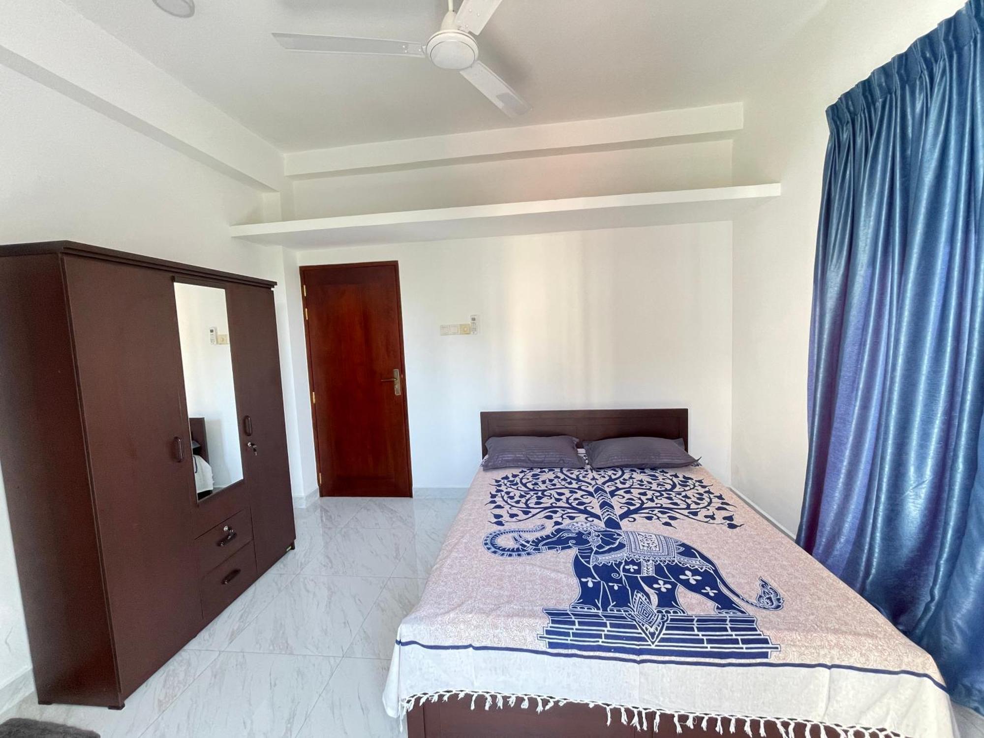 Palmyra Tower Apartment