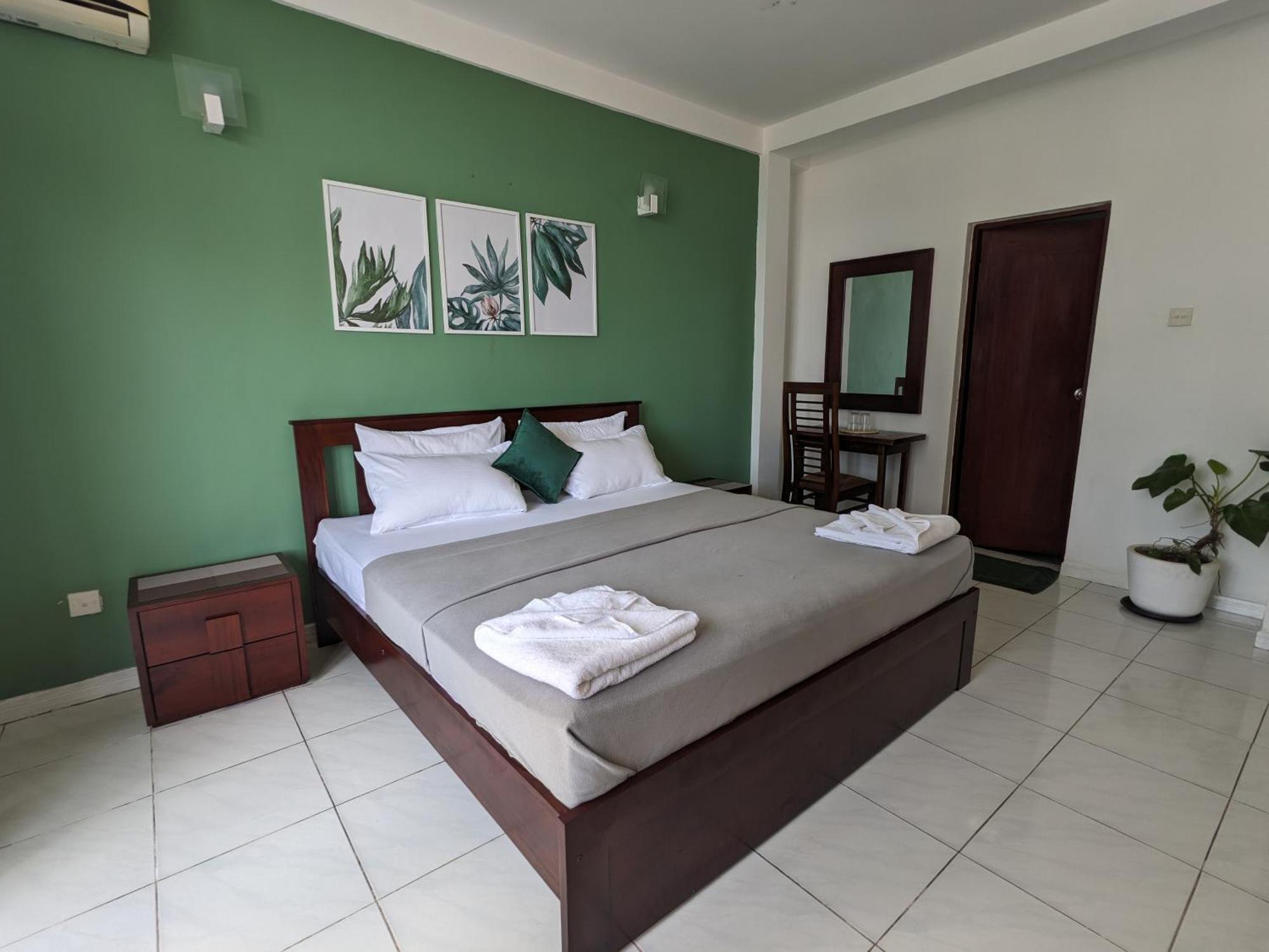 Palmyrah Residencies * Colombo