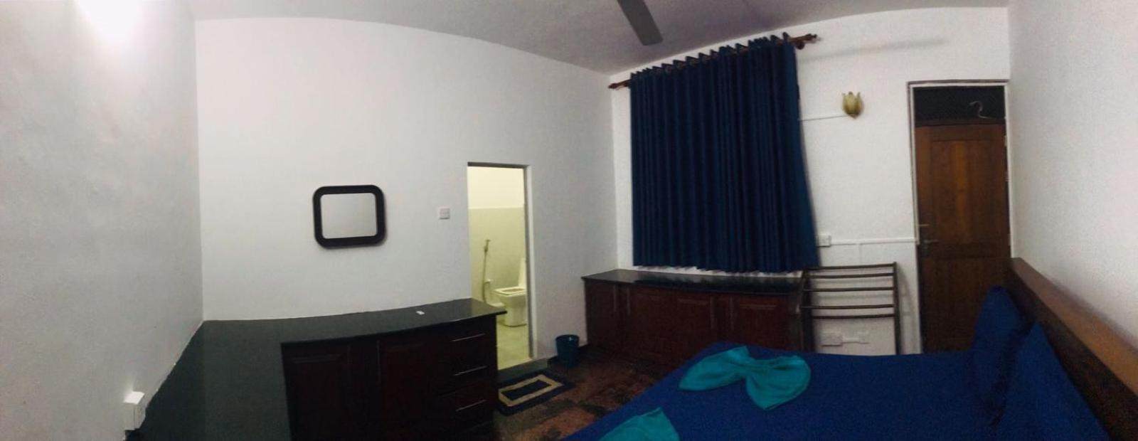 Mood Wellawatta Love hotel Colombo