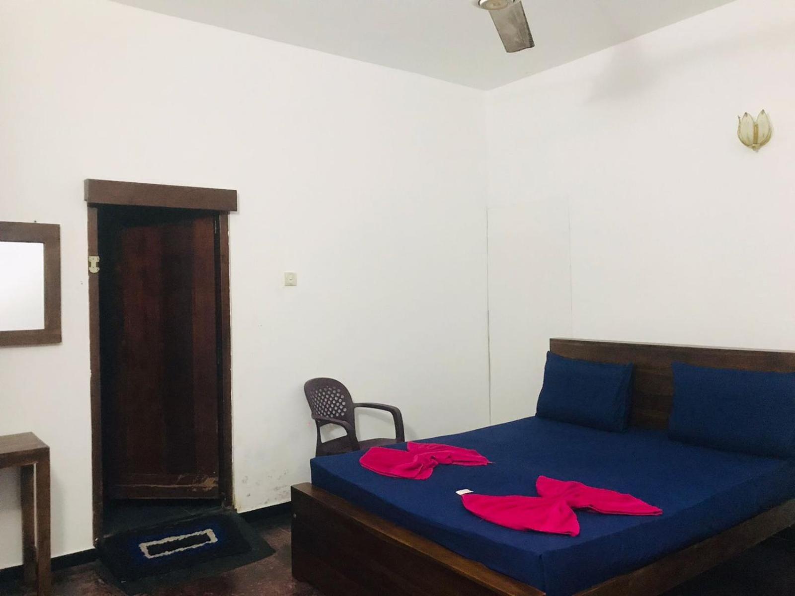 Mood Wellawatta Love hotel