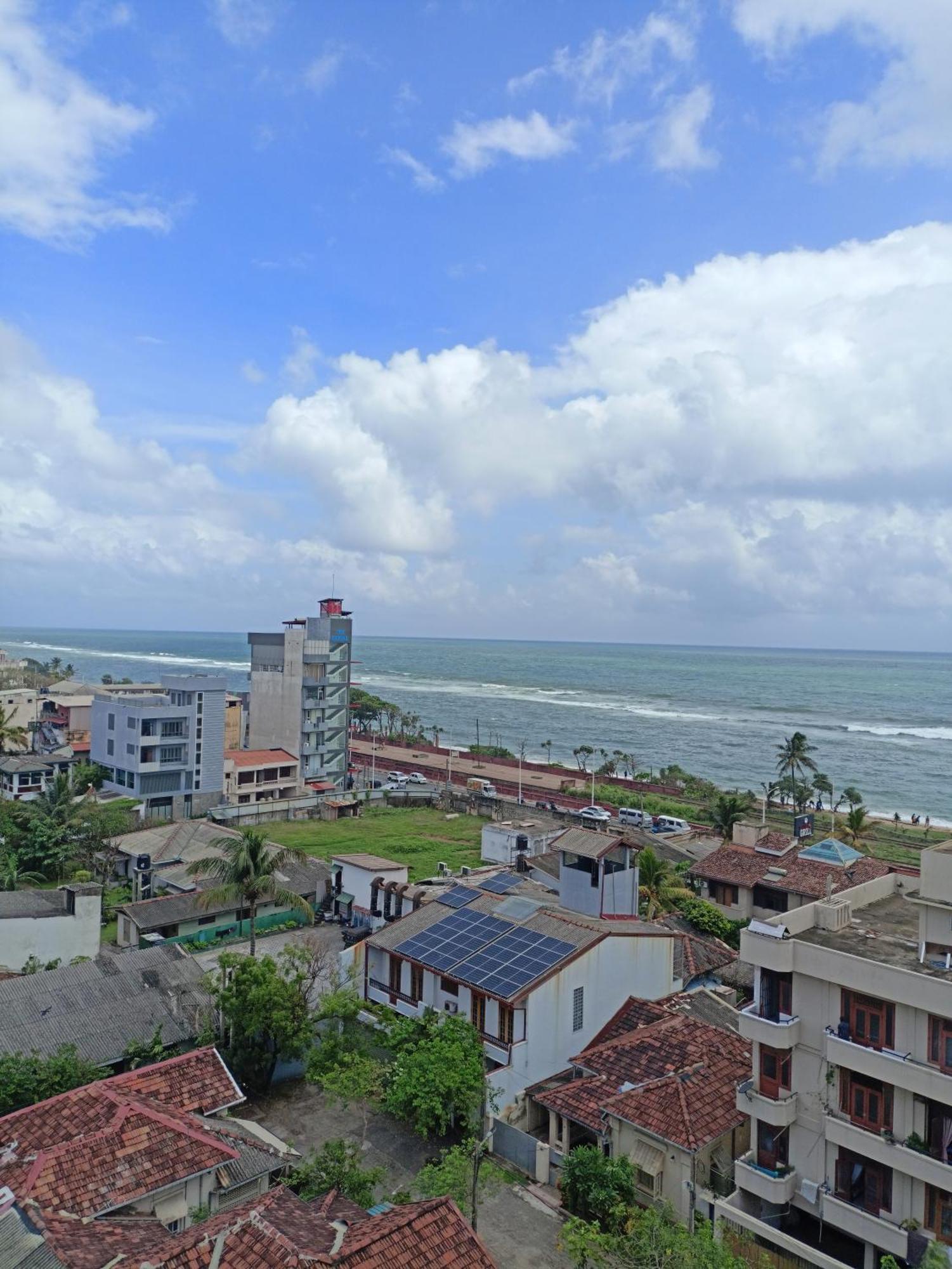 Marine Breeze Wellawatte Apartment