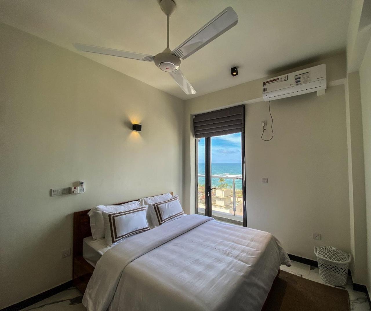 Marine Breeze Wellawatte Colombo