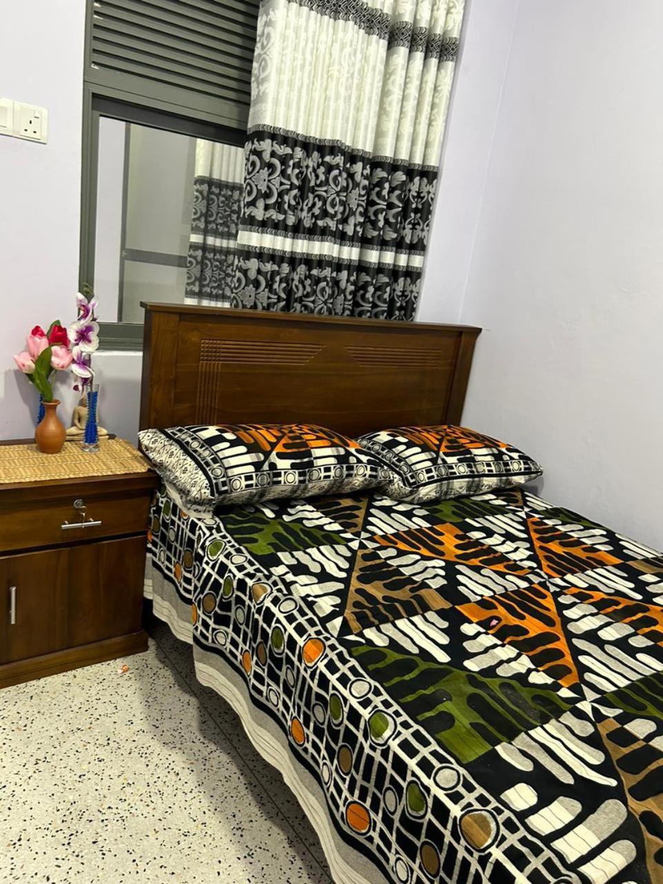 Apartamento Dinethma Colombo