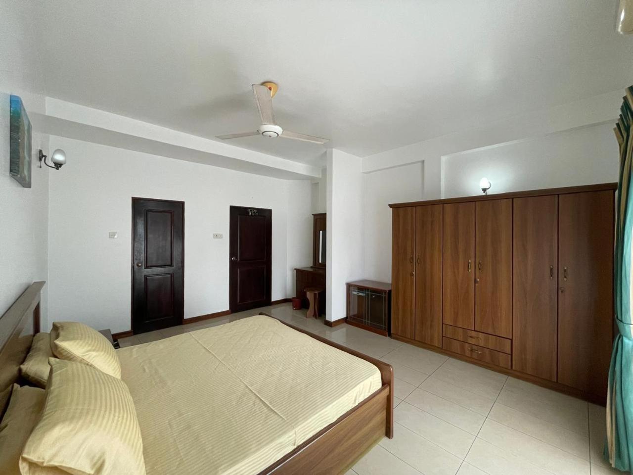Fully Furnished 3bed 2wash - Fully Airconditioned Apartment Colombo