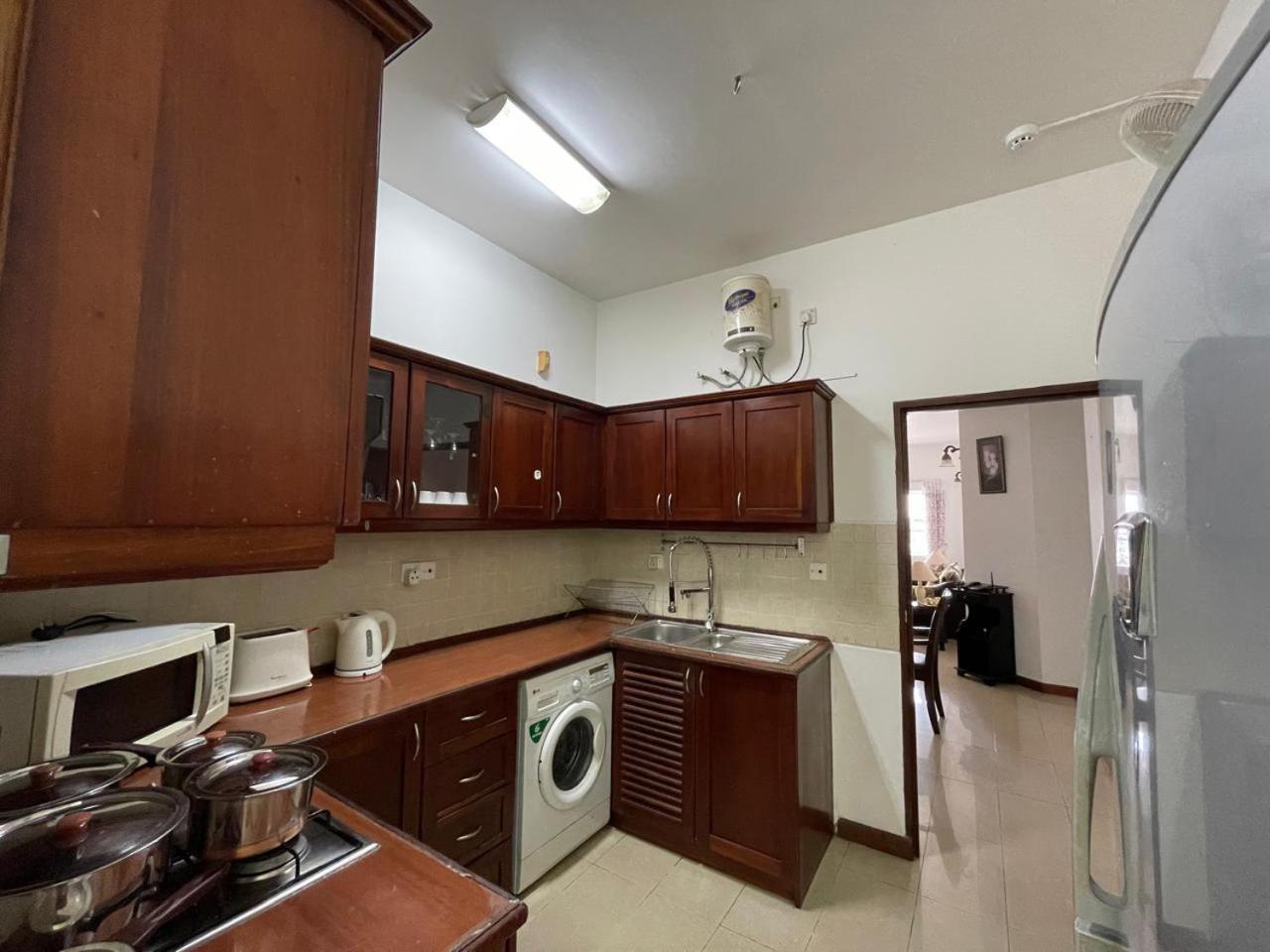 Apartment Fully Furnished 3bed 2wash - Fully Airconditioned *