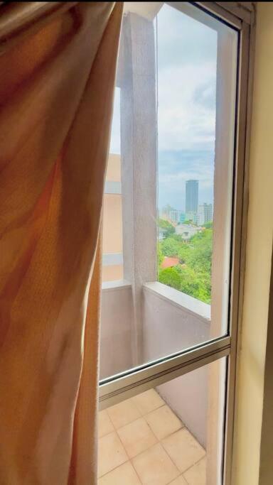 Cozy * Colombo