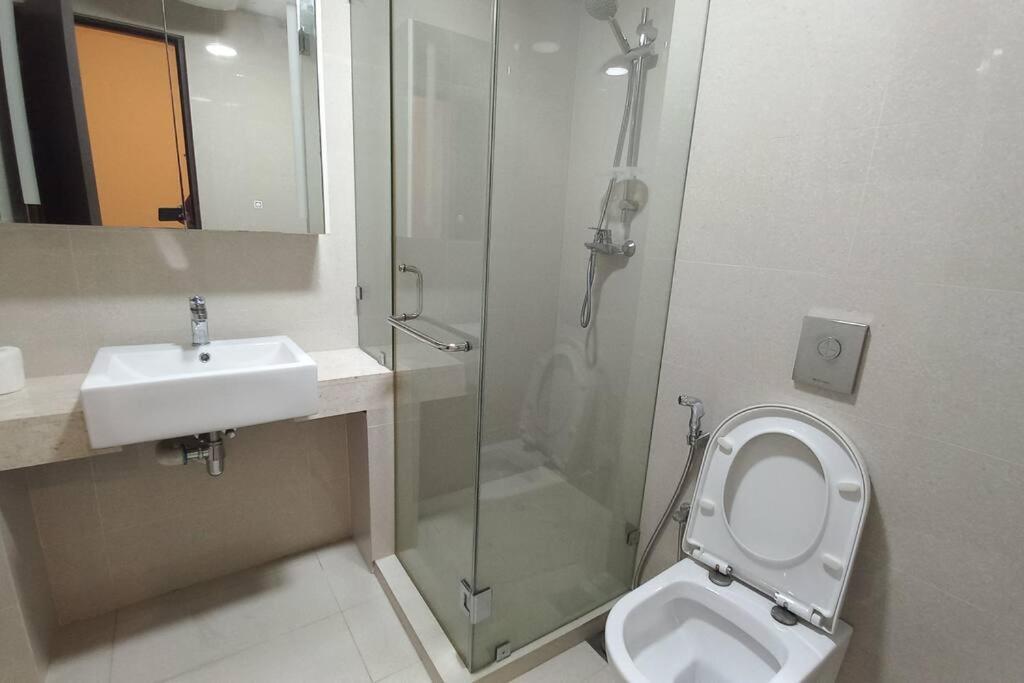 Capital Residencies Col 05 Thimba 8-4 Apartment *