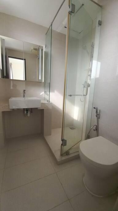 Capital Residencies Col 05 Thimba 8-3 Apartment