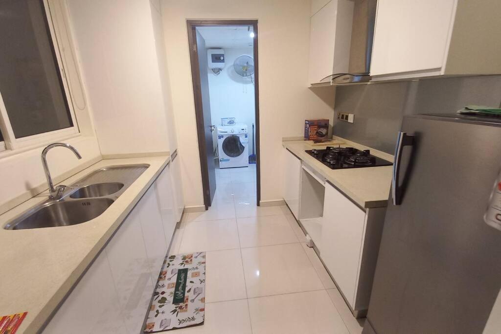 Apartment Capital Residencies Col 05 Thimba 6-3 Colombo