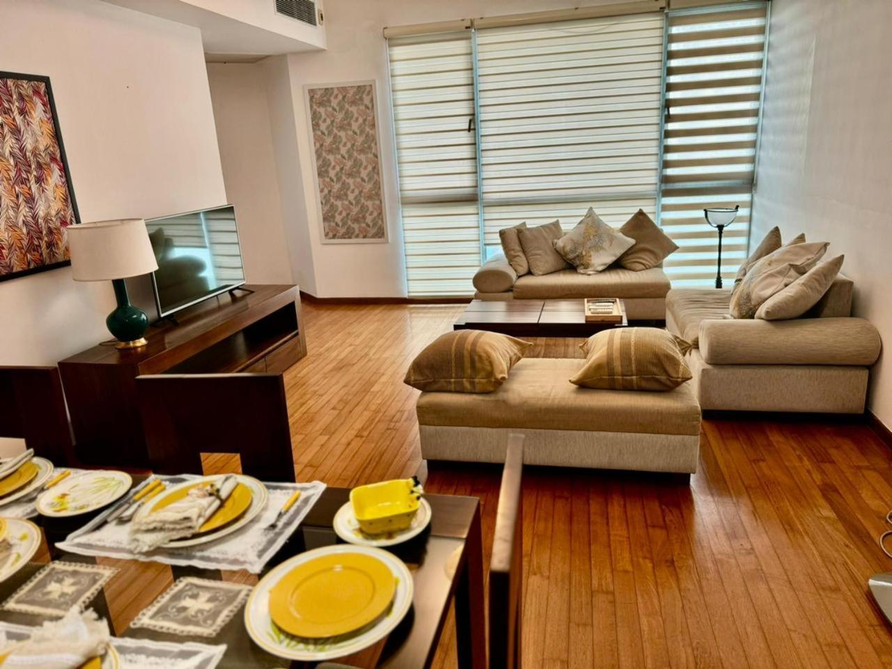 Luxury Sea View 2bedroom In 3 Colombo