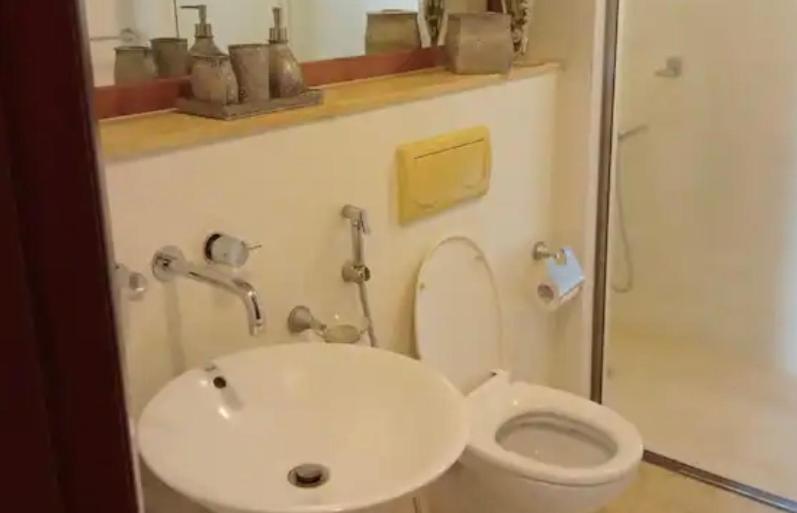 Luxury 2bhk In *