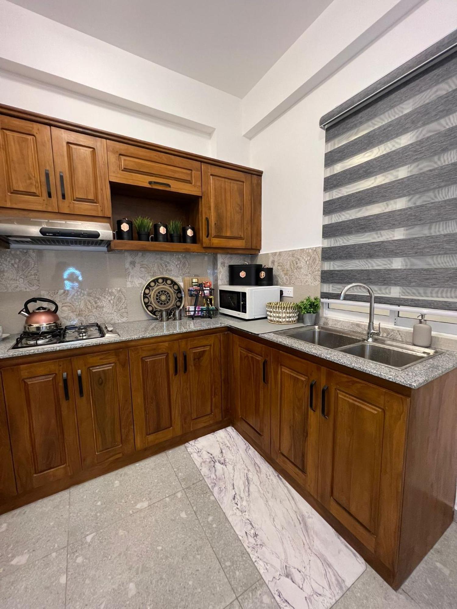 Nemra Ivy Apartment *