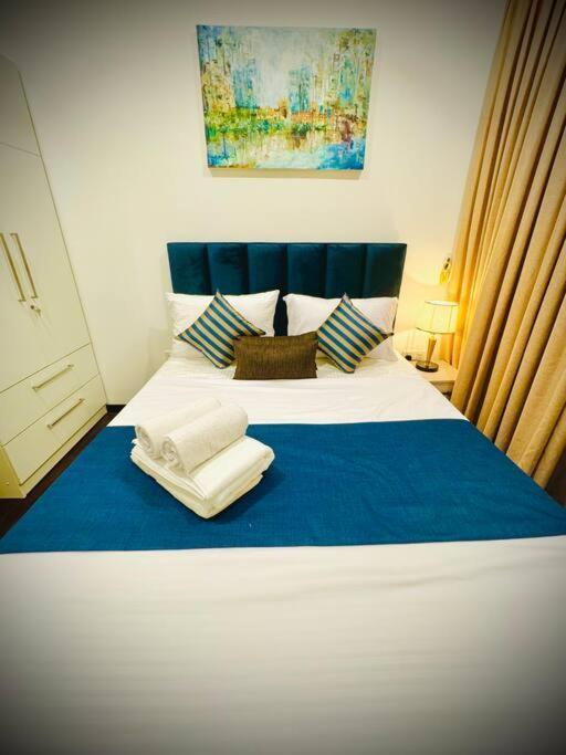 Apartment Luxury In Capital Twinpeaks Colombo