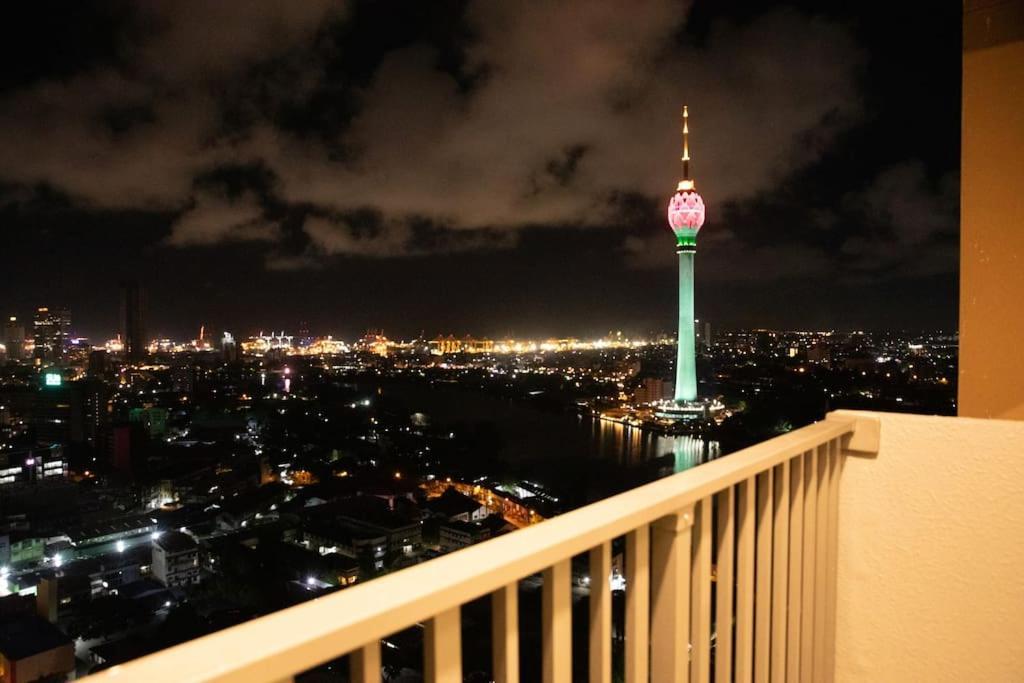 Apartment Skyline Luxury At Tri-zen - Pool And Amazing Views