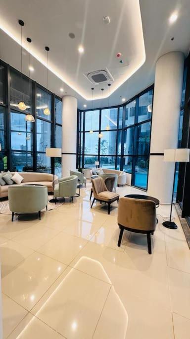 Skyline Luxury At Tri-zen - Pool And Amazing Views *