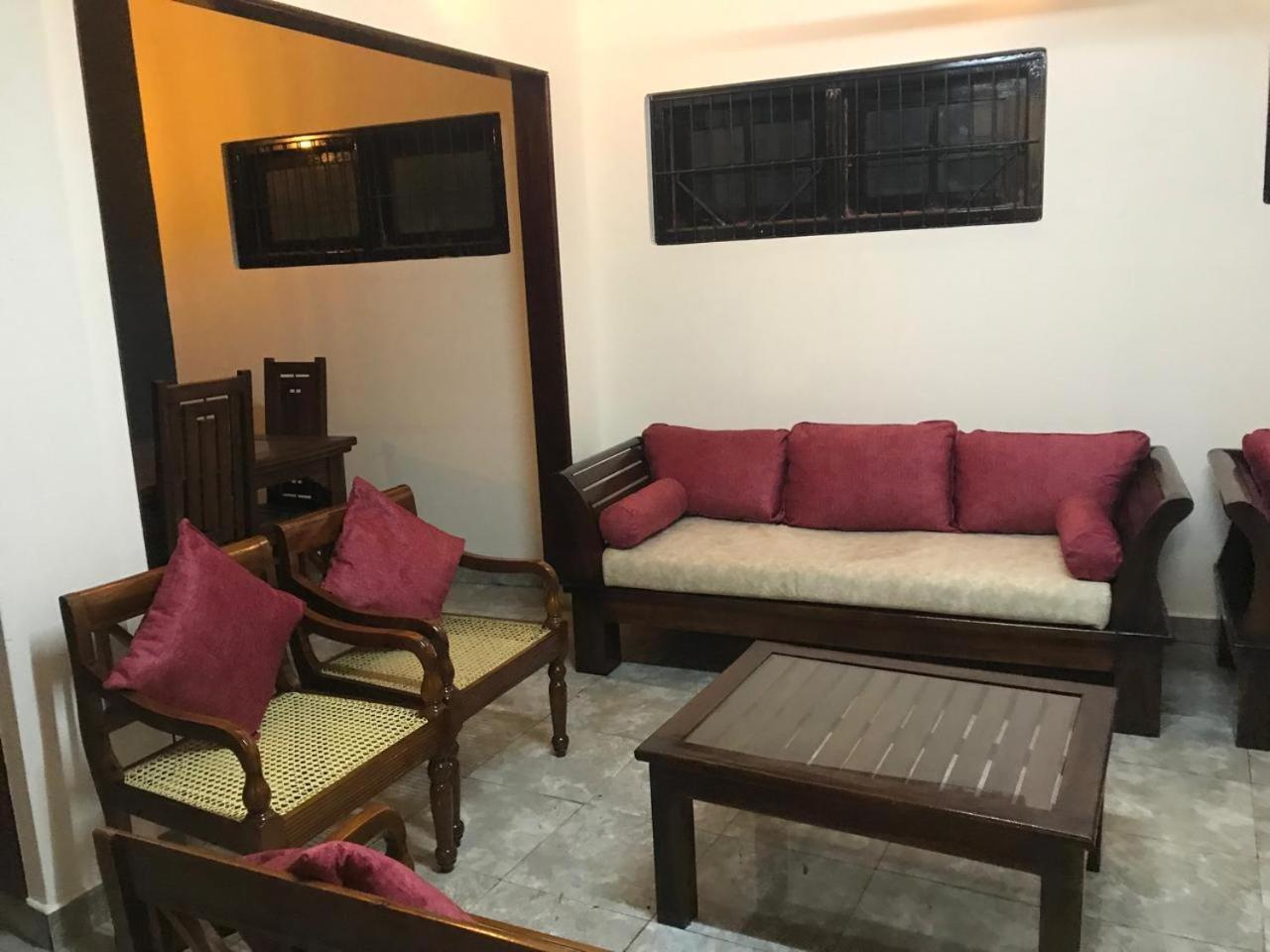 Spacious 3-bedroom Near Indoor Stadium * Colombo