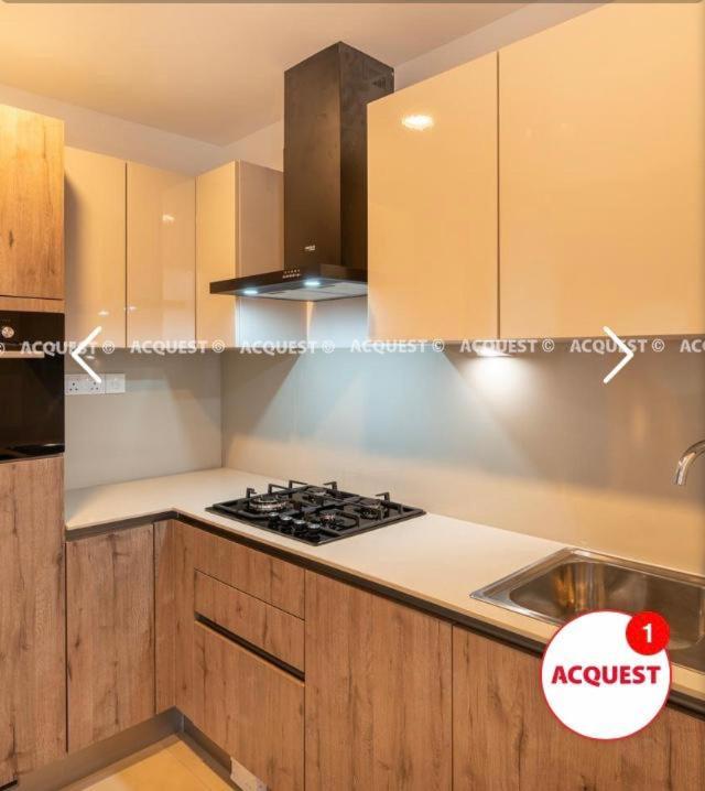 2 Bed Fully Furnished Luxury At Downtown 2 Apartment
