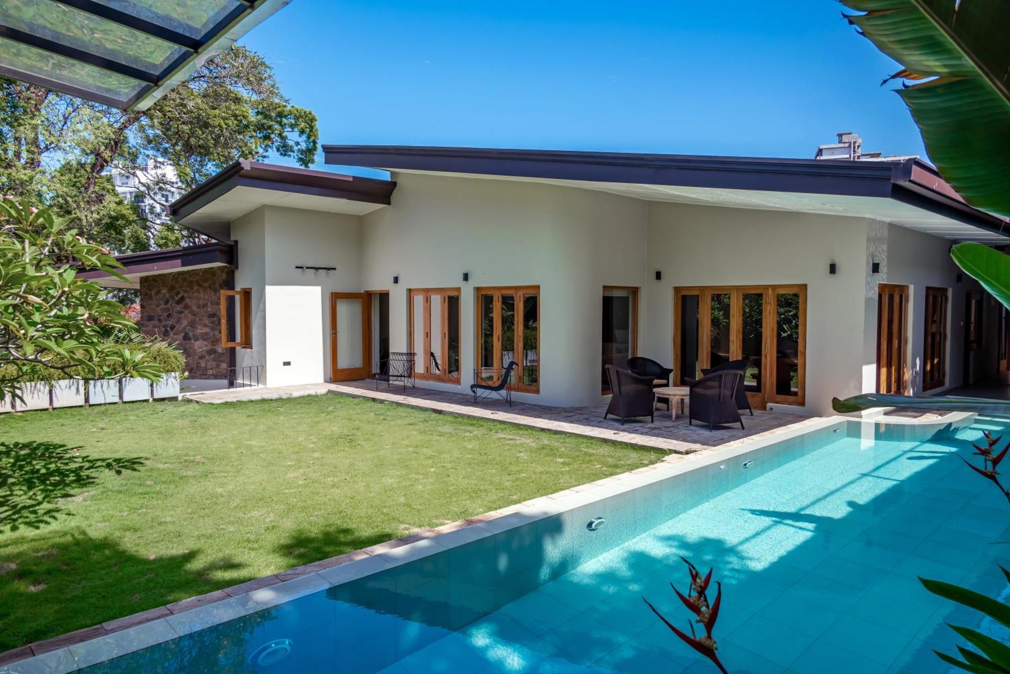 Bed & Breakfast Collection 5*