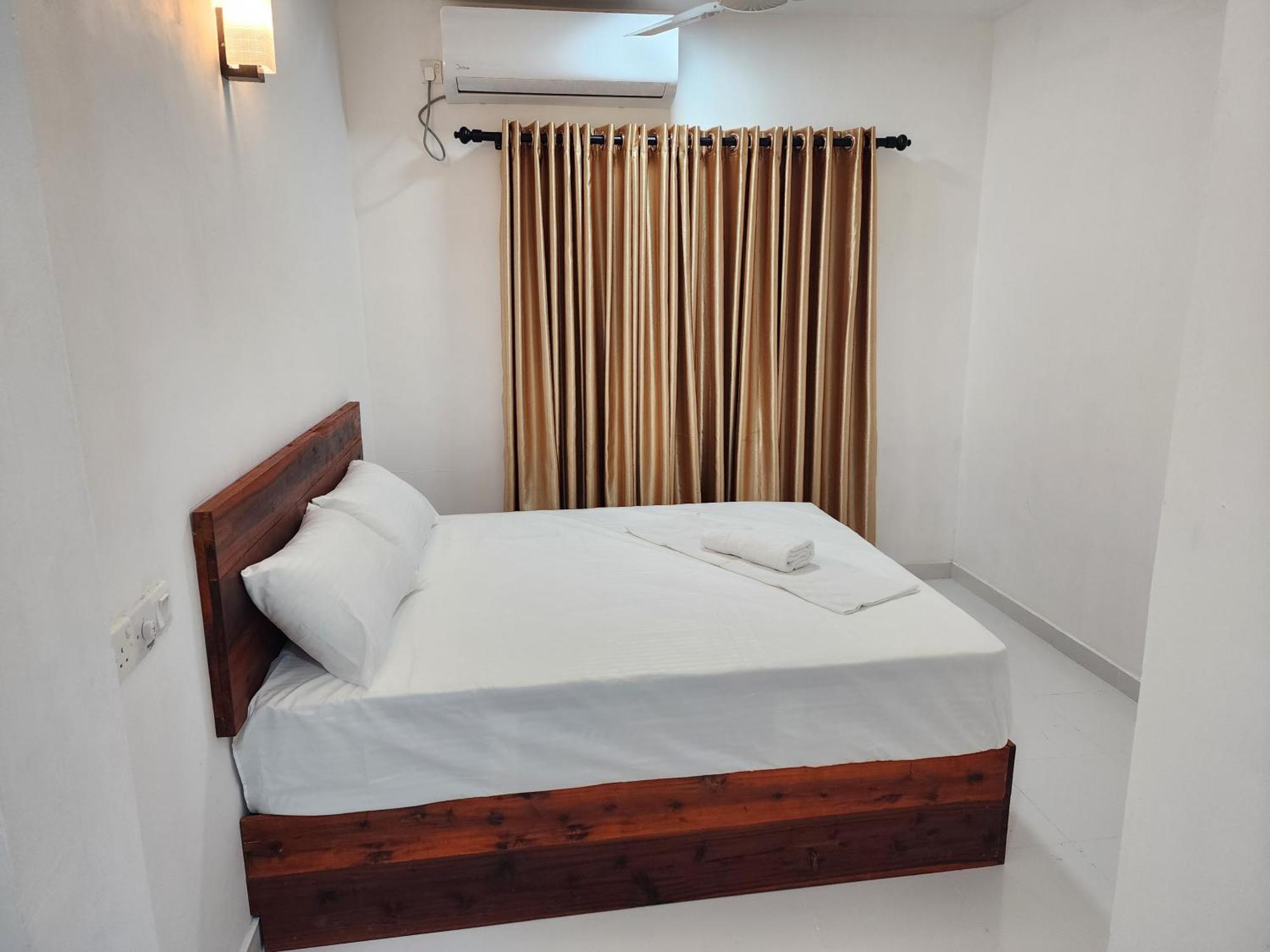 Island Inn