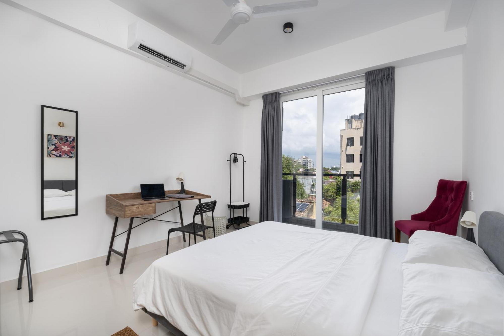 Apartment Pendennis Fern - 4-bedroom Luxury Retreat With Rooftop Pool In
