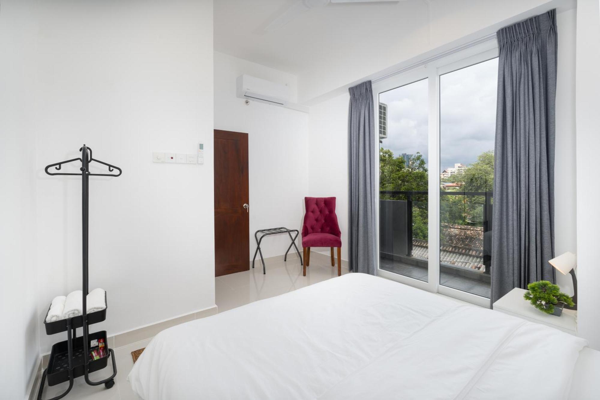 Pendennis Fern - 4-bedroom Luxury Retreat With Rooftop Pool In Apartment Colombo