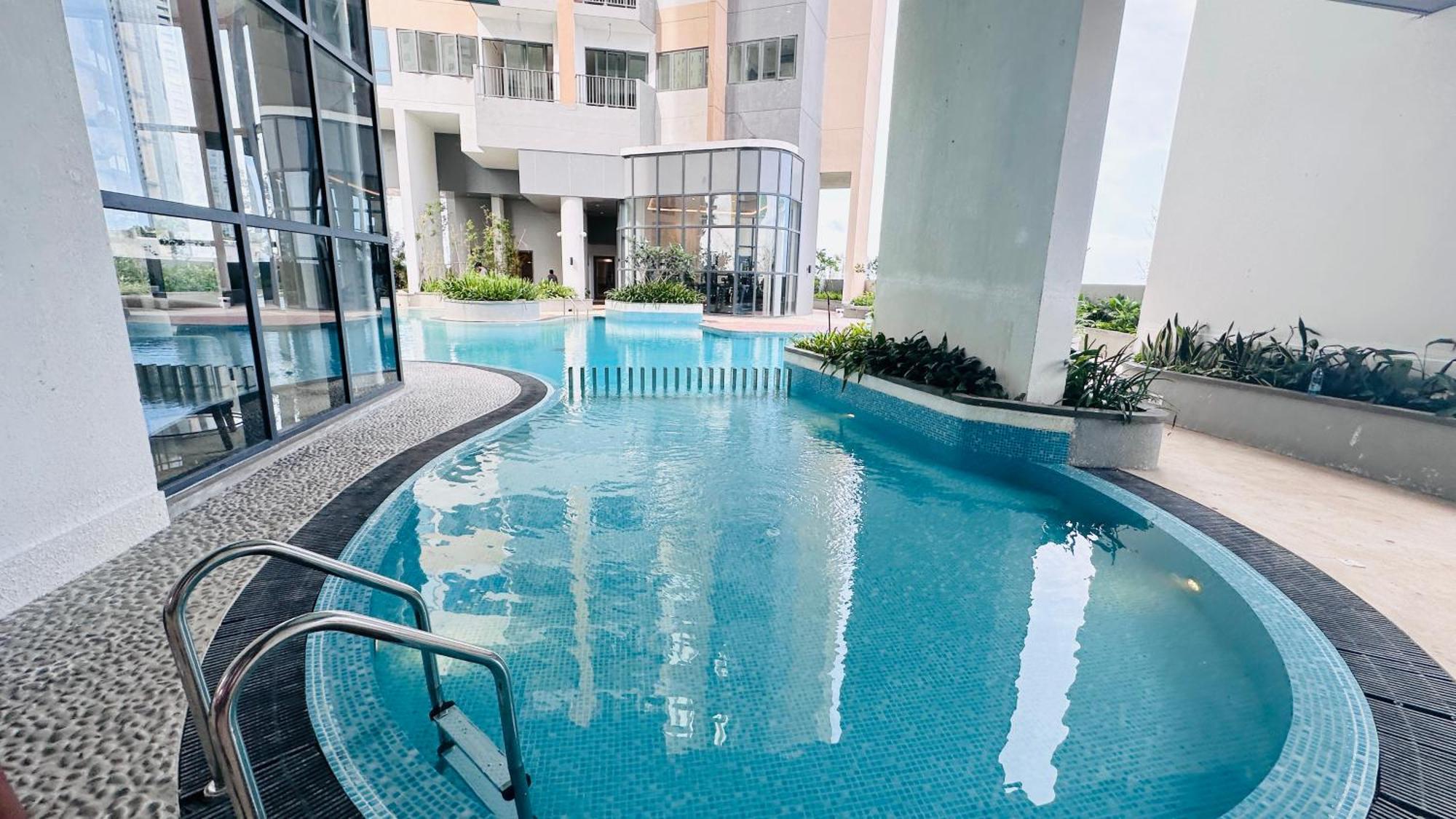 Apartment Skyline Luxury At Tri-zen - Pool And Amazing Views Colombo