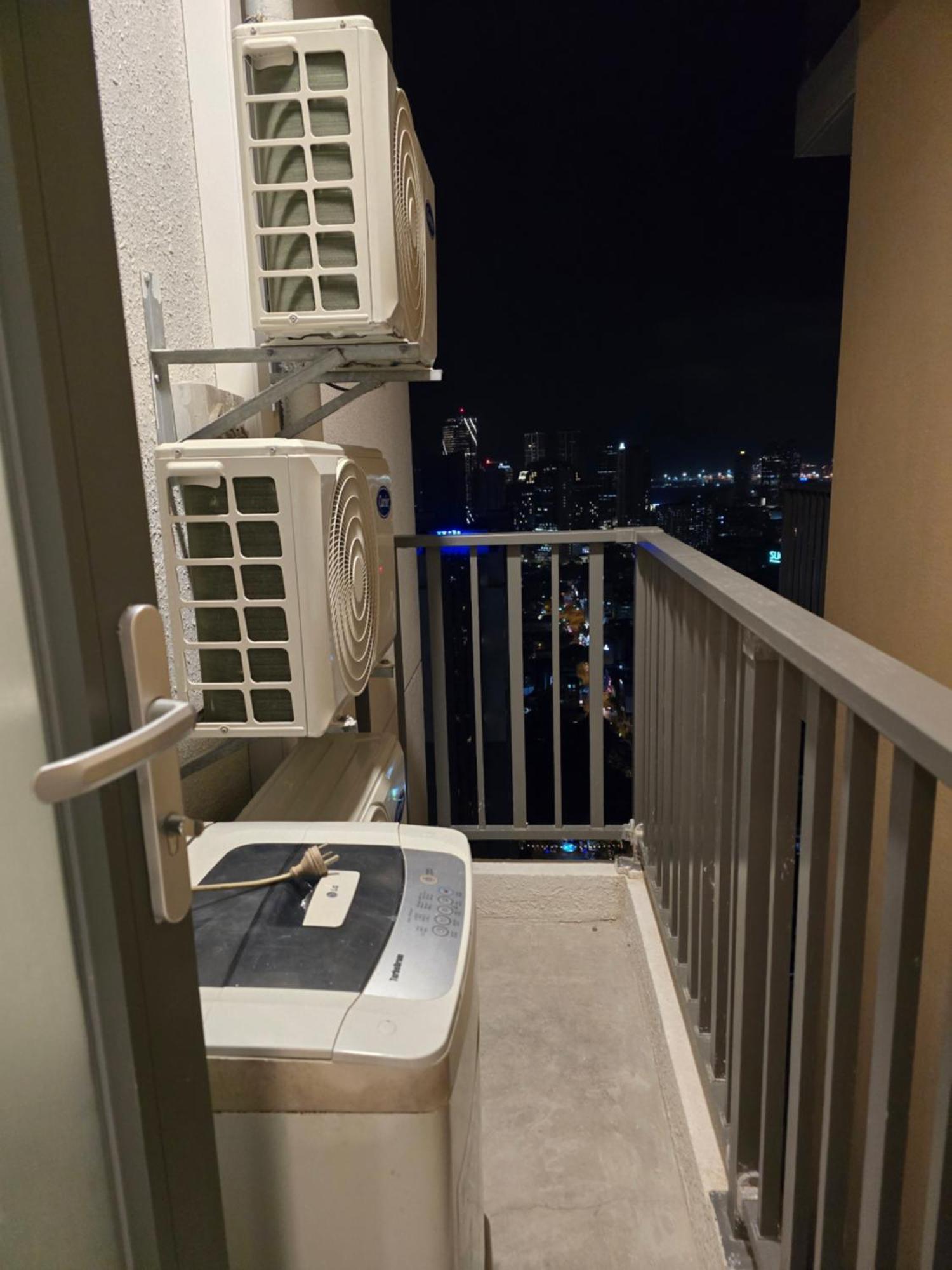 41st Floor Trizen Smart Luxury With Sea View And Portcity View Colombo