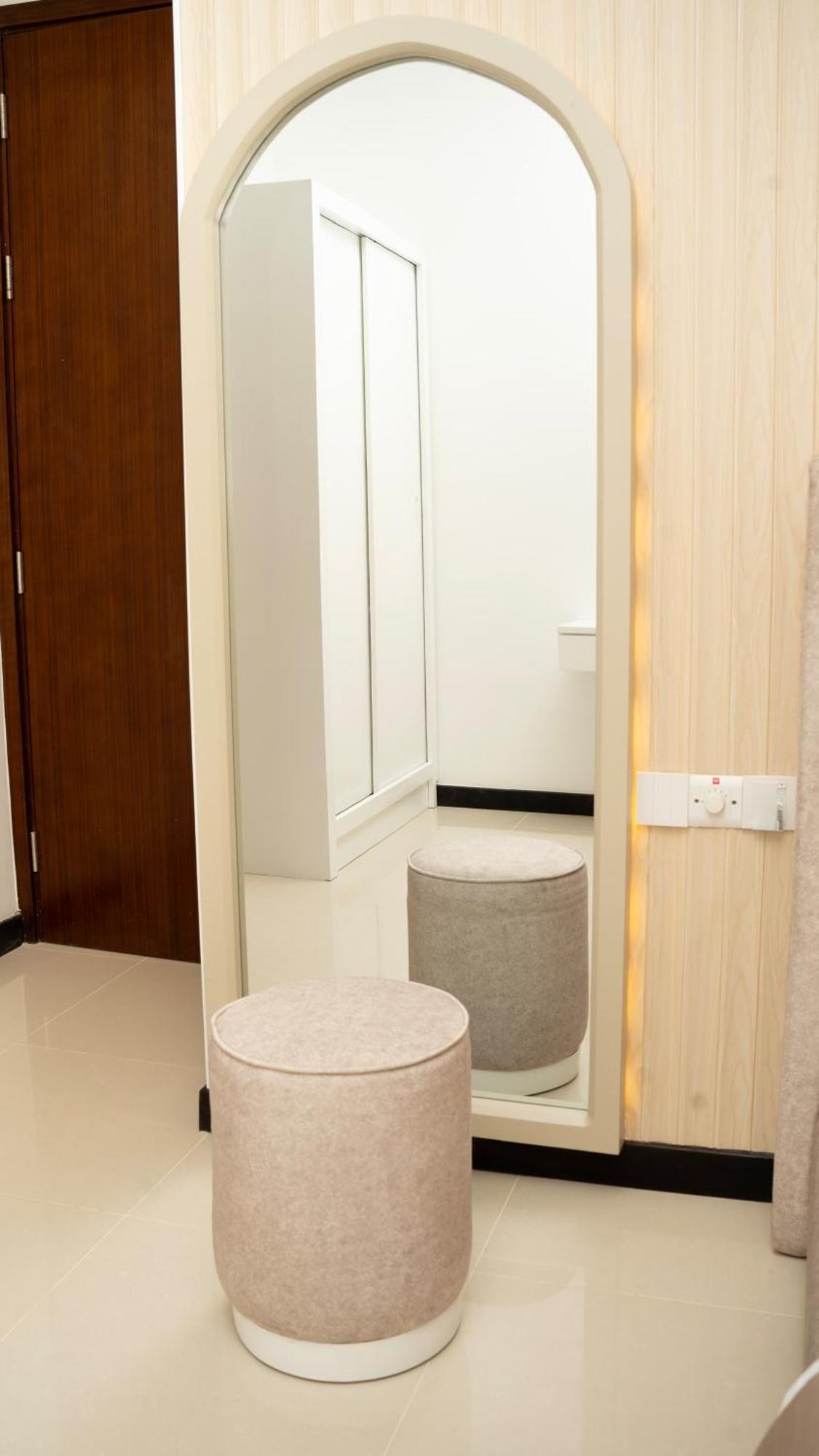 41st Floor Trizen Smart Luxury With Sea View And Portcity View Apartment Colombo
